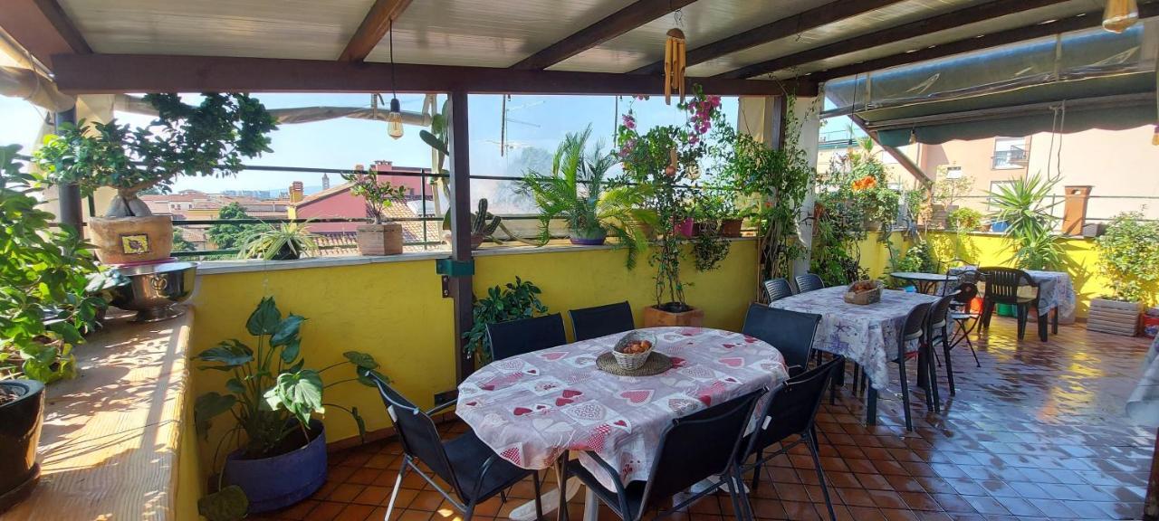 Marconi Rooms And Apartments Verona Ngoại thất bức ảnh
