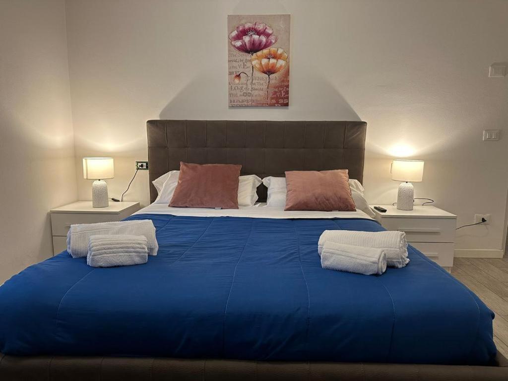 Marconi Rooms And Apartments Verona Ngoại thất bức ảnh