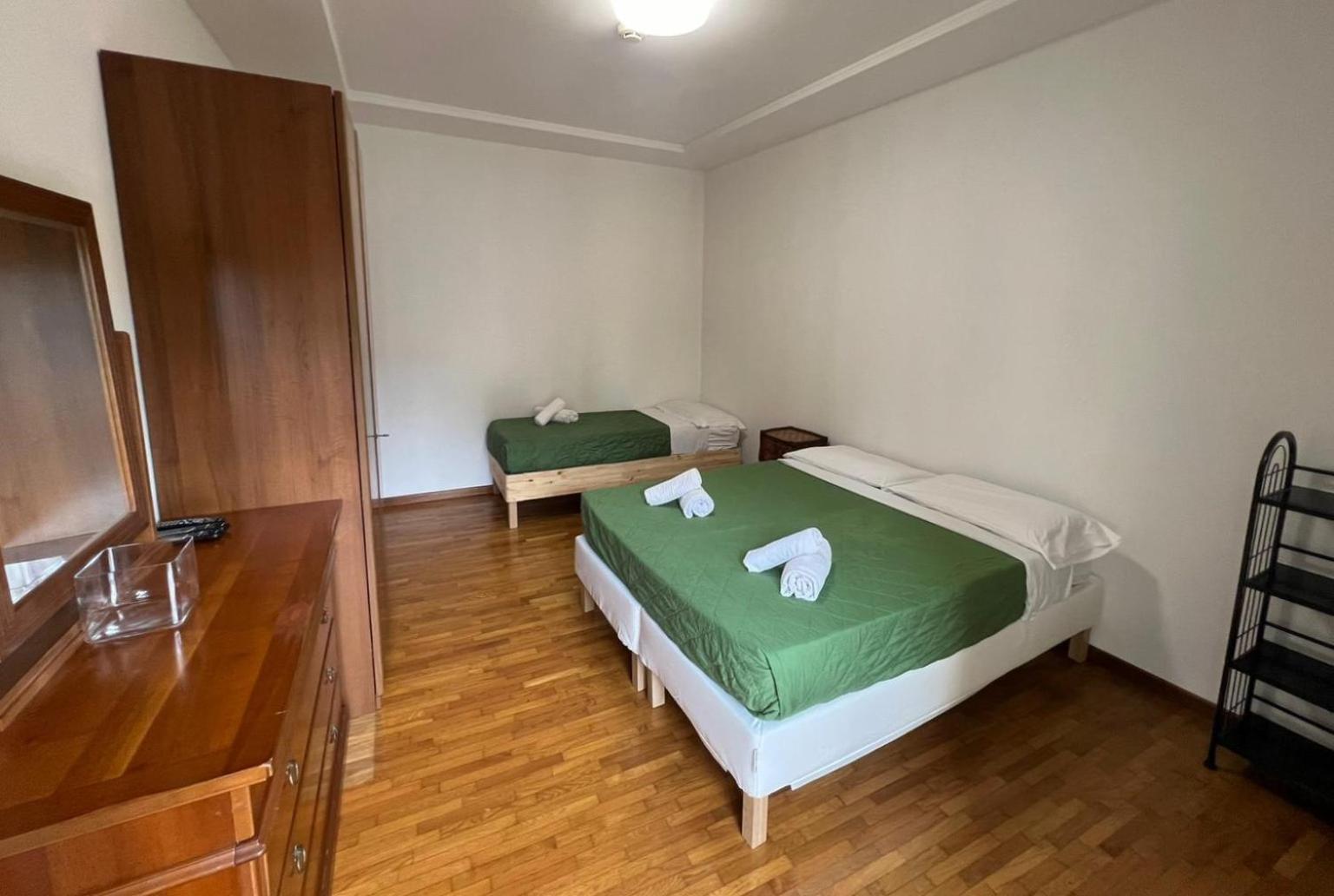 Marconi Rooms And Apartments Verona Ngoại thất bức ảnh