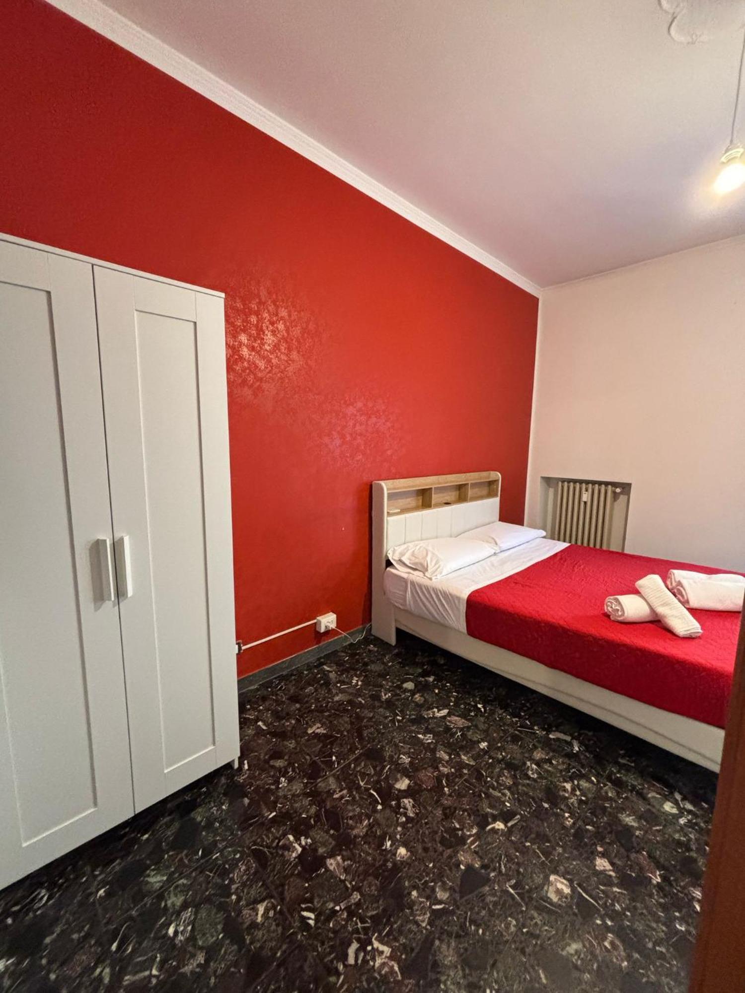 Marconi Rooms And Apartments Verona Ngoại thất bức ảnh