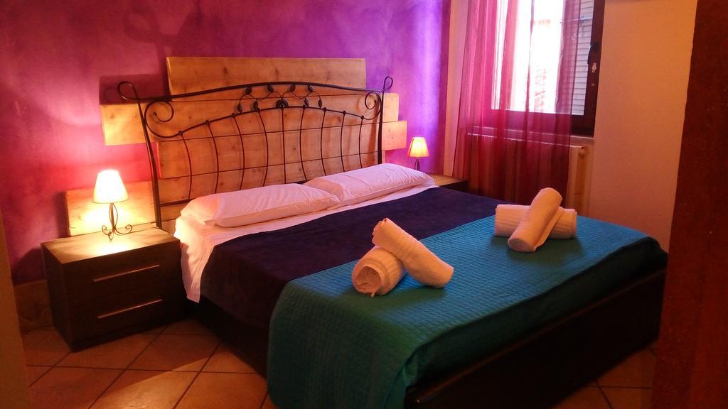 Marconi Rooms And Apartments Verona Ngoại thất bức ảnh