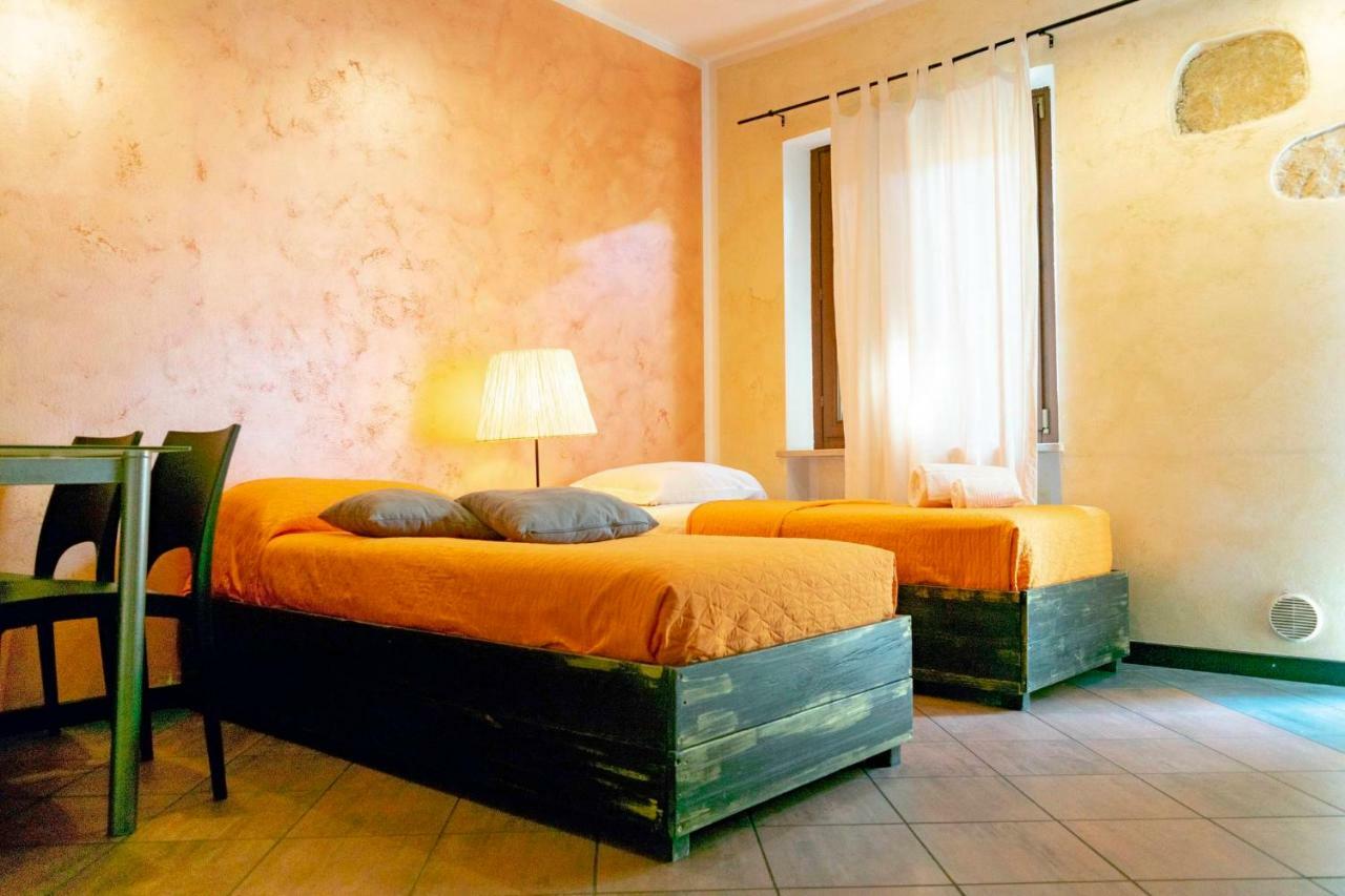 Marconi Rooms And Apartments Verona Ngoại thất bức ảnh