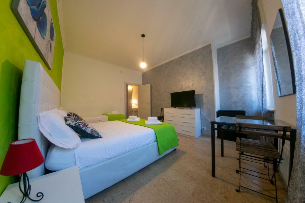 Marconi Rooms And Apartments Verona Ngoại thất bức ảnh