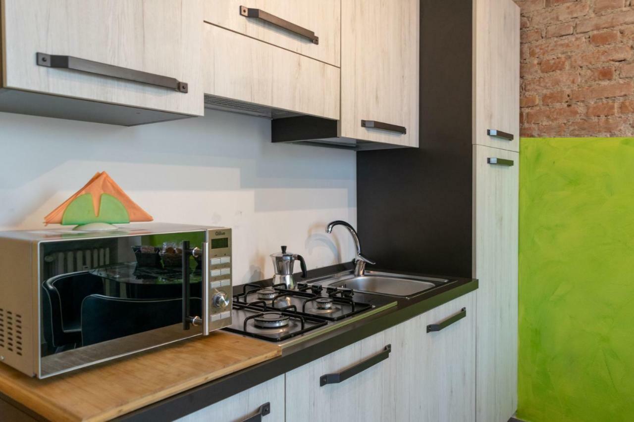 Marconi Rooms And Apartments Verona Ngoại thất bức ảnh